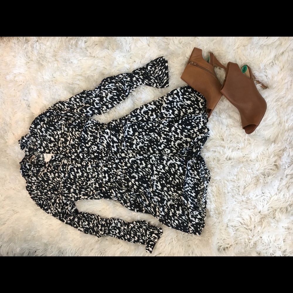 Jumper only for sale in this listing